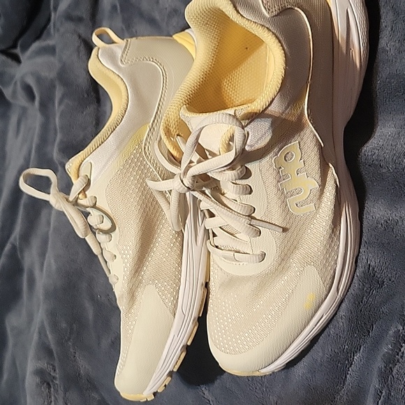 Ryka Sky Walk Tennis Shoes - Picture 4 of 10